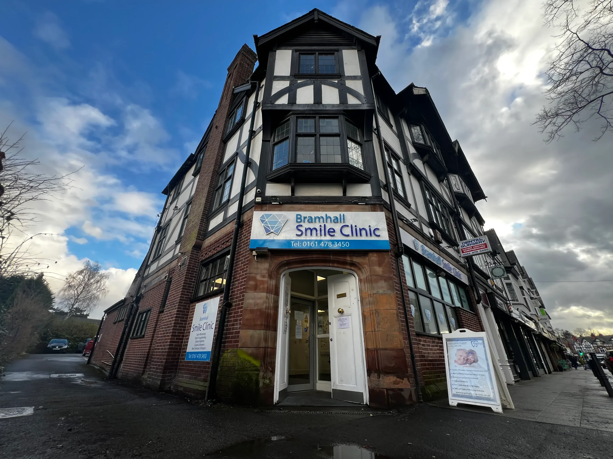 Bramhall smile clinic