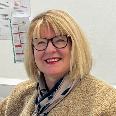 Linda Sharples